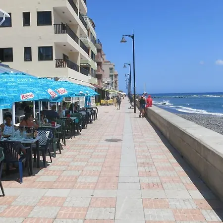 50 Meters From The Ocean Apartament Costa Del Silencio